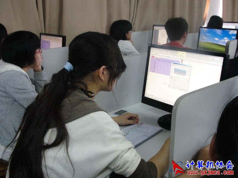 111129capx46.JPG