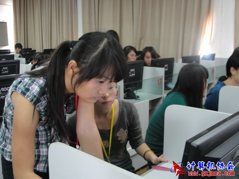 111129capx70.JPG