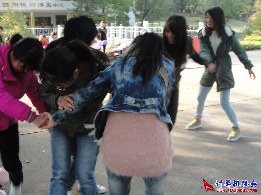 111210rsb130.JPG