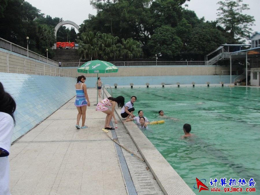 120602ca1243.JPG