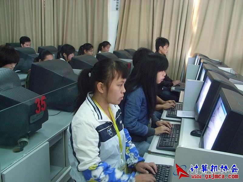 101221ca002.JPG