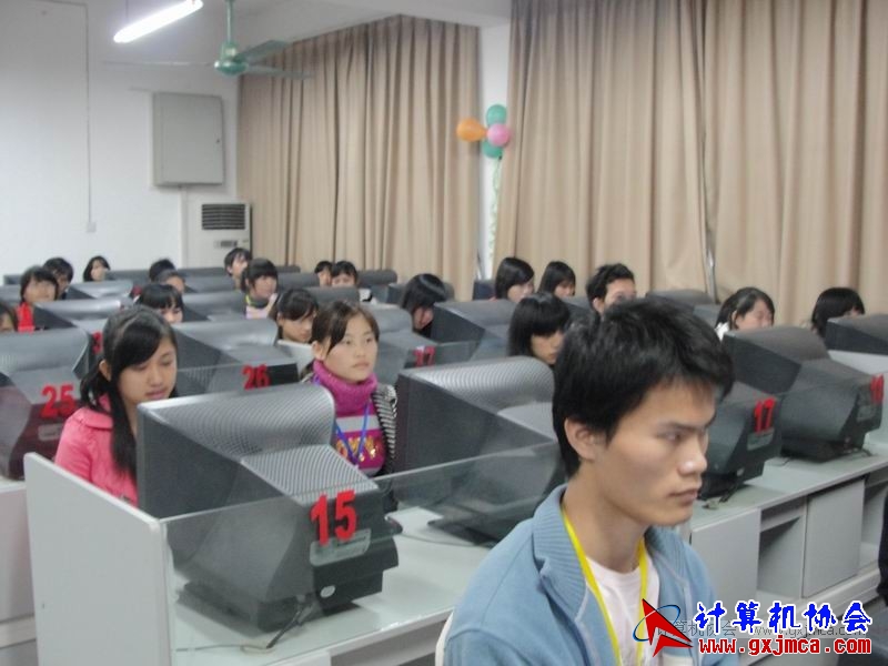 101228pydh008.JPG