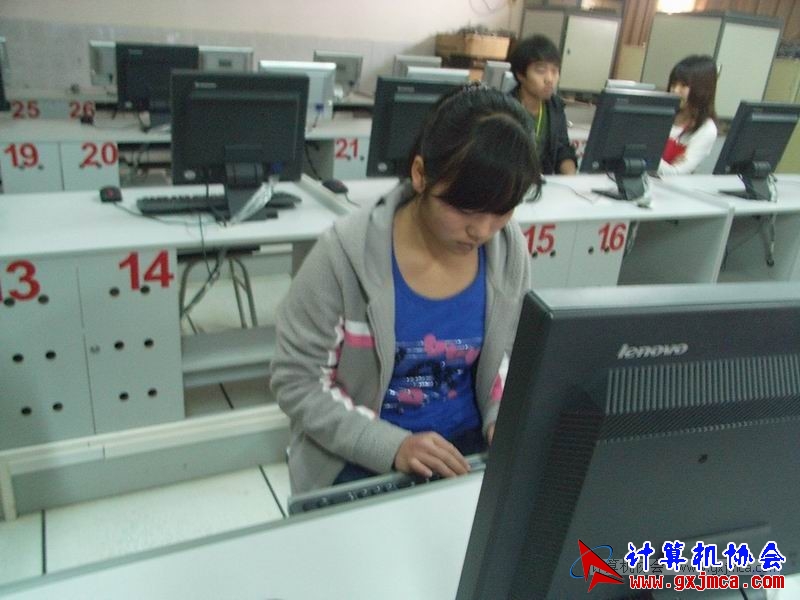 101228ca05.JPG