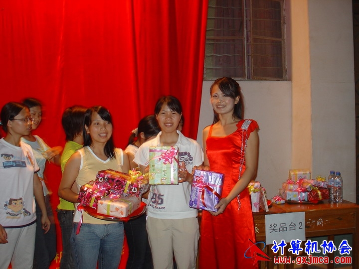 Luiting8071.JPG