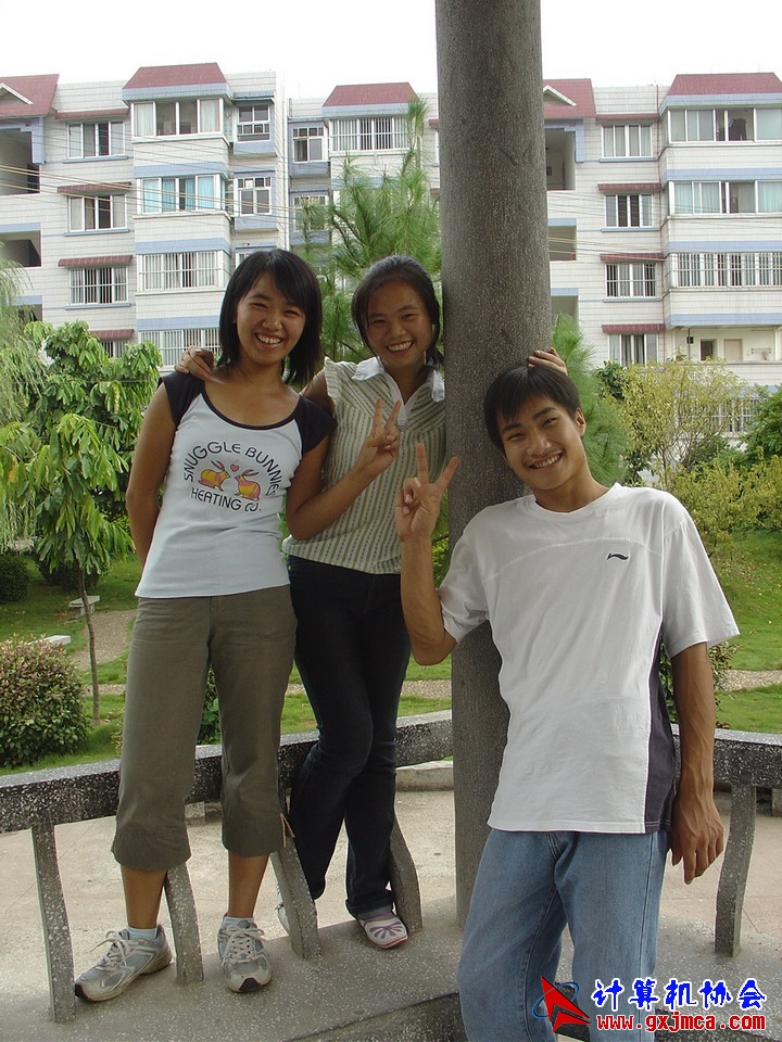 050902caby102.JPG