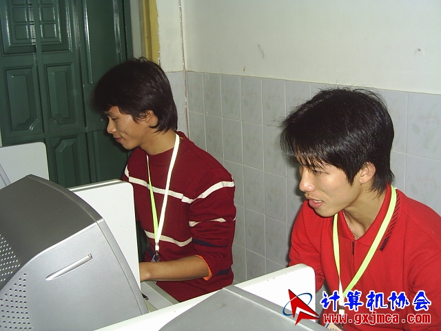 S2021201.JPG