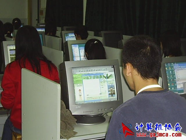 S2021222.JPG