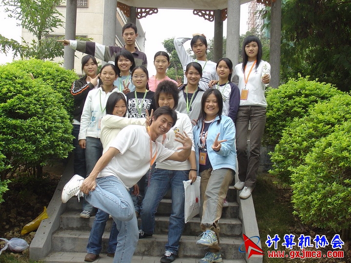 051202CA010.JPG