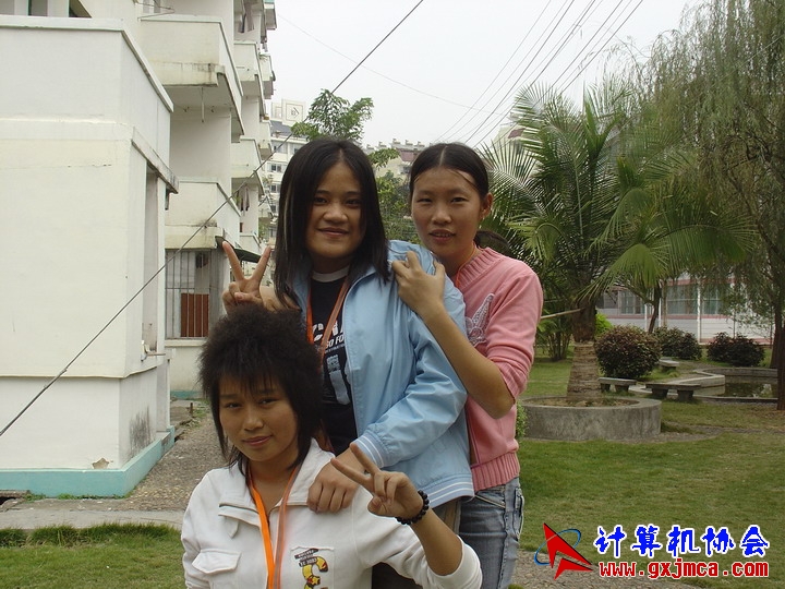 051202CA024.JPG