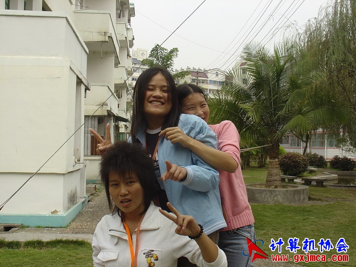 051202CA026.JPG