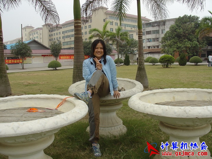 051202CA102.JPG