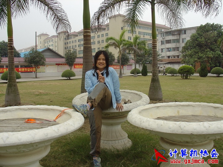 051202CA103.JPG