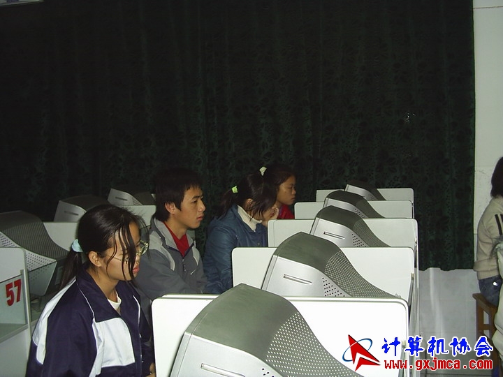 051214CA06.JPG