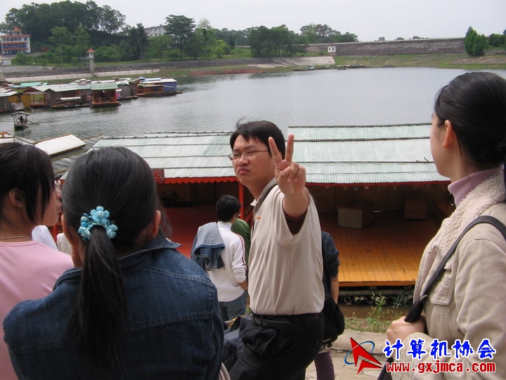060514CA0033.jpg