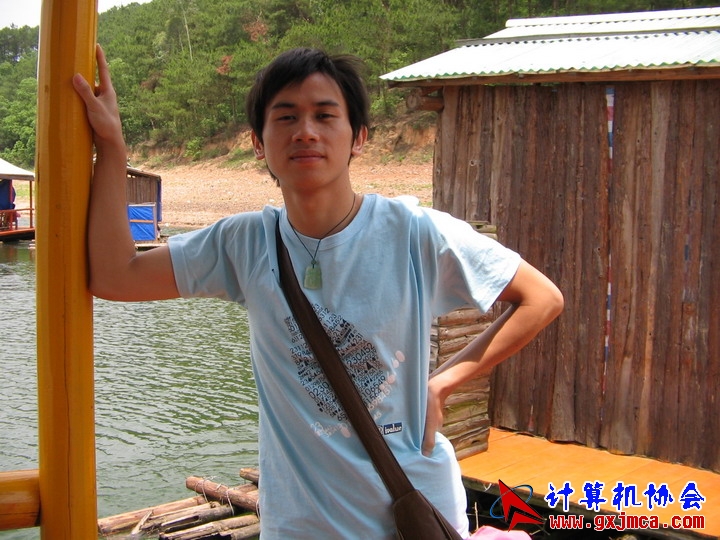 060514CA0097.jpg