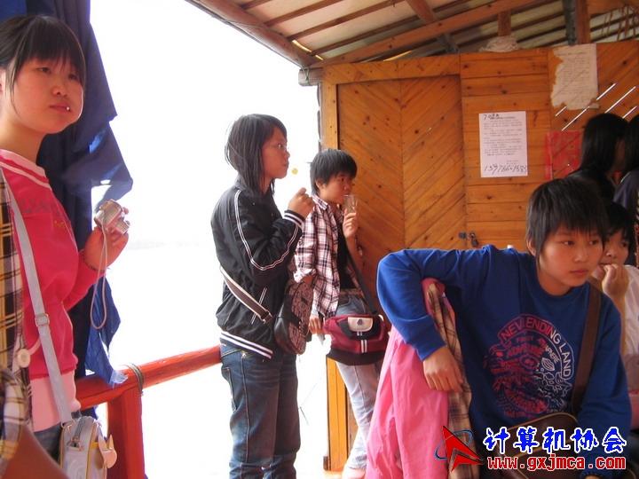 060514CA0118.jpg