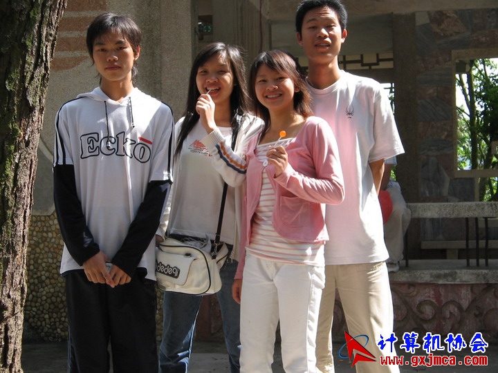 060514CA0366.jpg