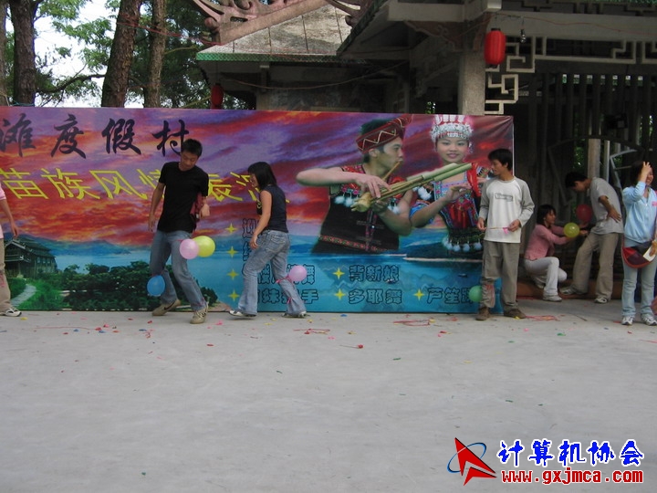 060514CA0484.jpg