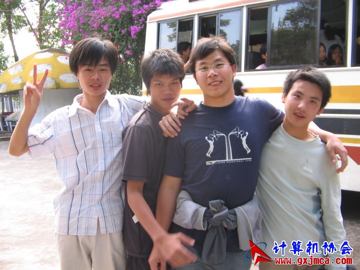 060514CA0545.jpg