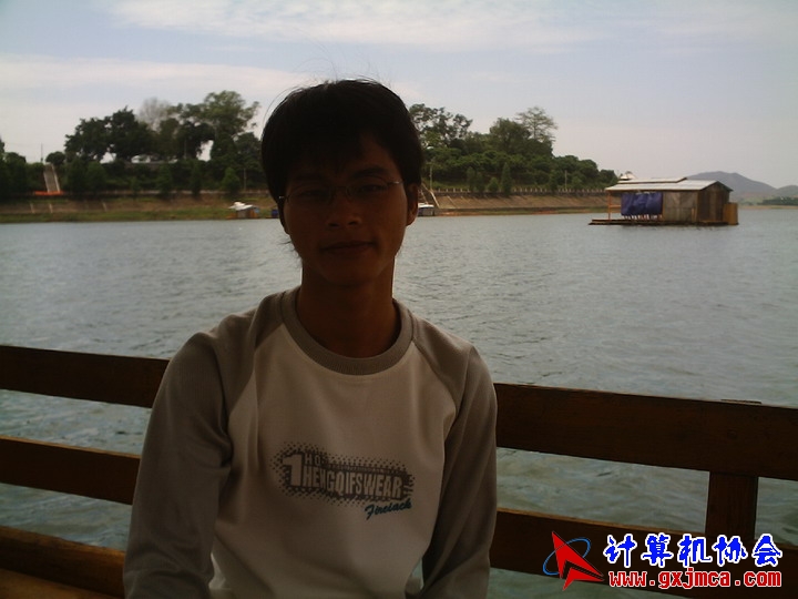 060514CA0695.JPG