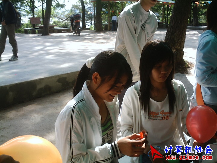 060514CA0787.JPG
