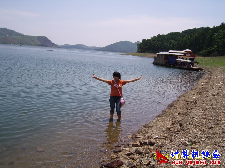 060514CA1215.jpg