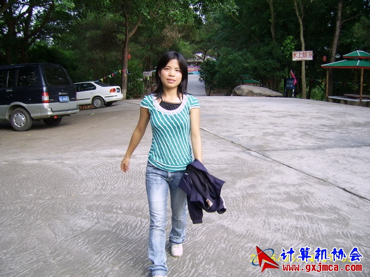 060514CA0957.JPG