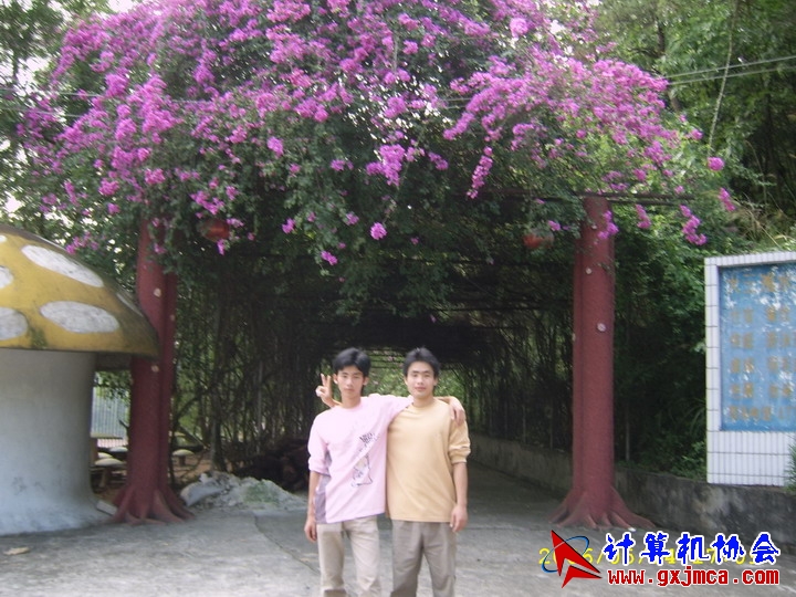 060514CA0966.JPG