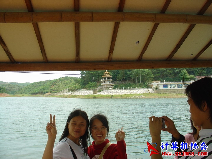 060514CA1013.JPG