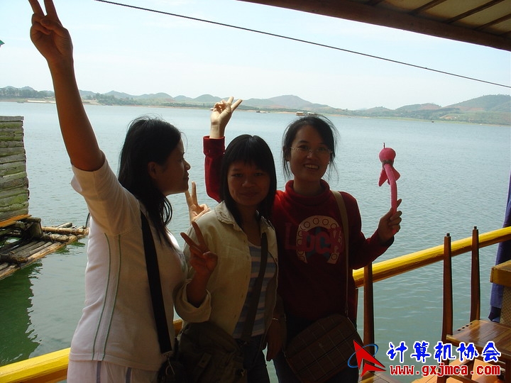 060514CA1048.JPG