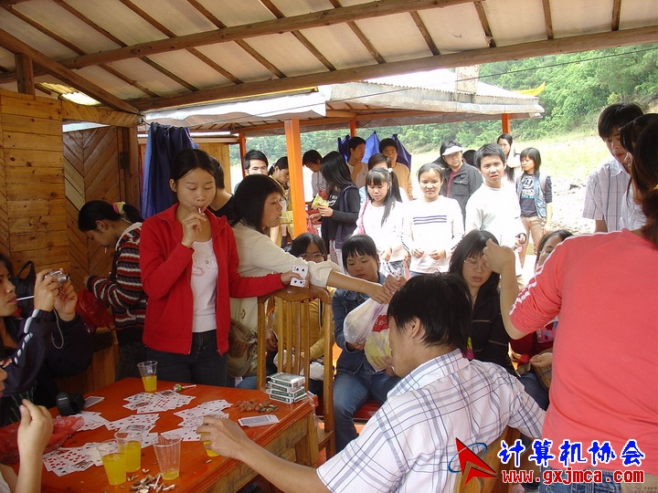 060514CA1077.JPG