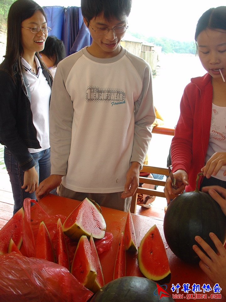 060514CA1117.JPG