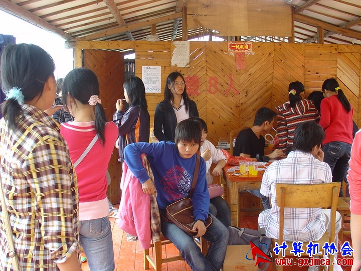 060514CA1097.JPG