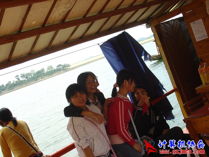 060514CA1156.JPG