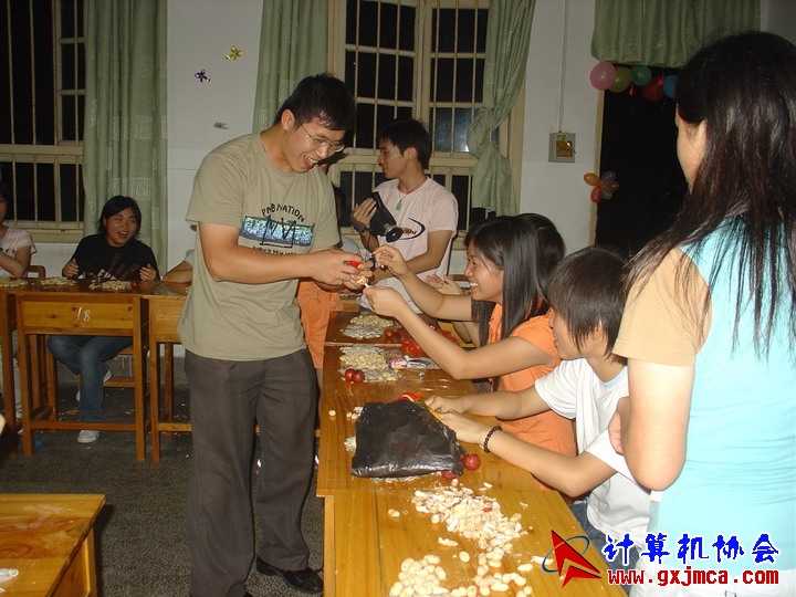 060601ET005.JPG