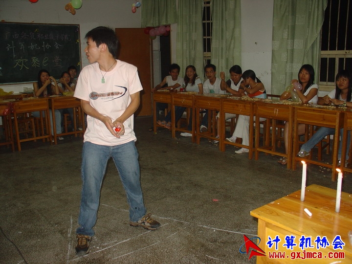 060601ET007.JPG
