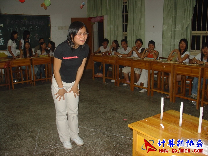 060601ET011.JPG