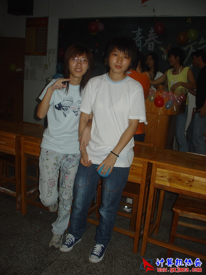 060601ET018.JPG