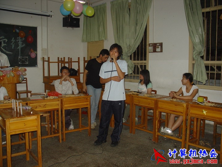 060601ET023.JPG