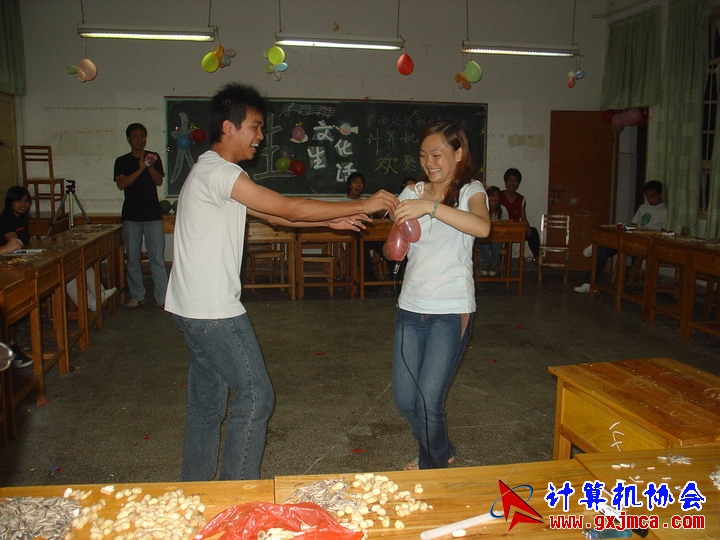 060601ET105.JPG