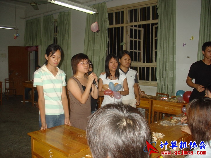 060601ET125.JPG