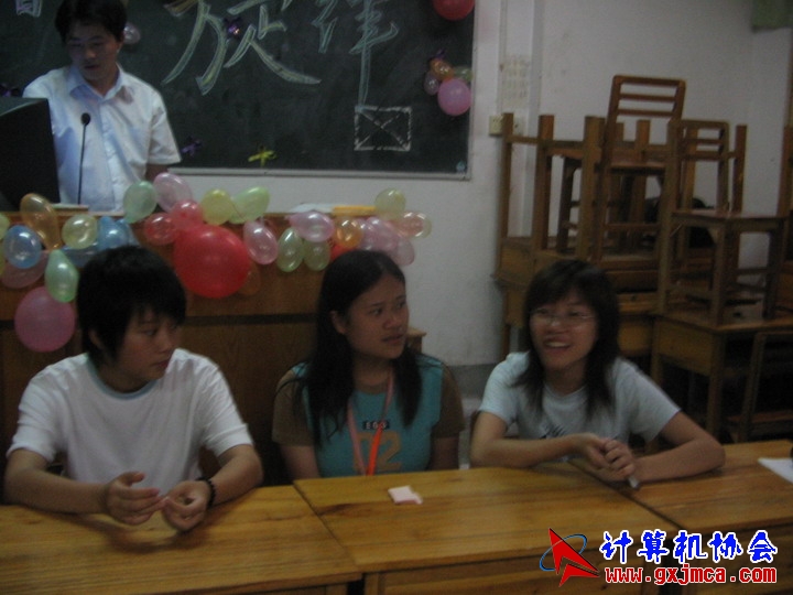 060601ET184.jpg