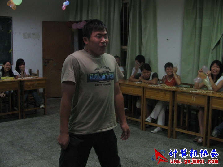 060601ET216.jpg