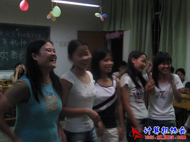 060601ET236.jpg