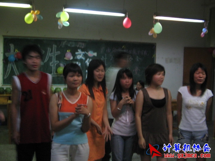 060601ET279.jpg