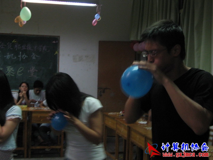 060601ET309.jpg