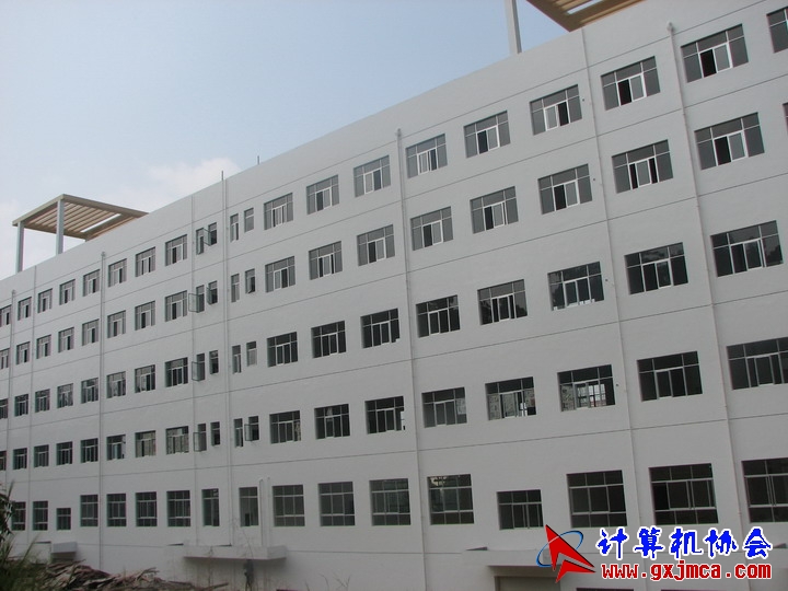 061021CA001.jpg