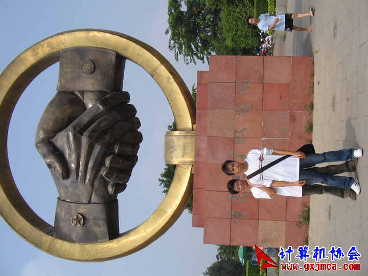 061021CA117.jpg