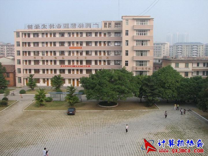 061014CA001.JPG