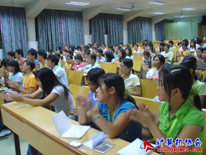 061101CA37.JPG